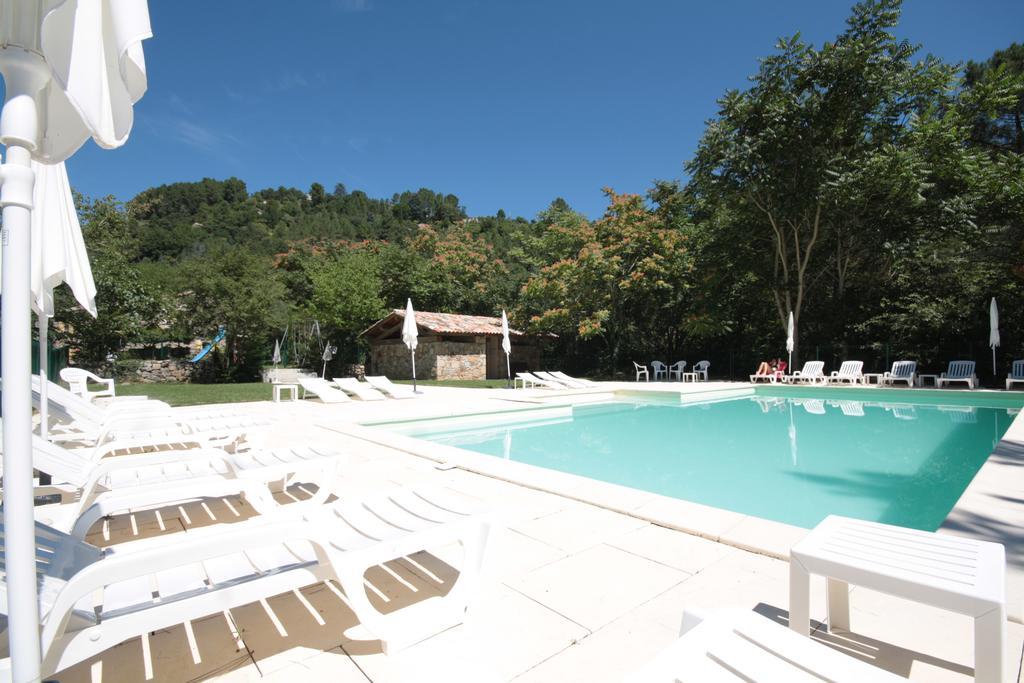Logis Hotel Restaurant Le Domaine De L'Eau Vive Largentiere Exterior photo